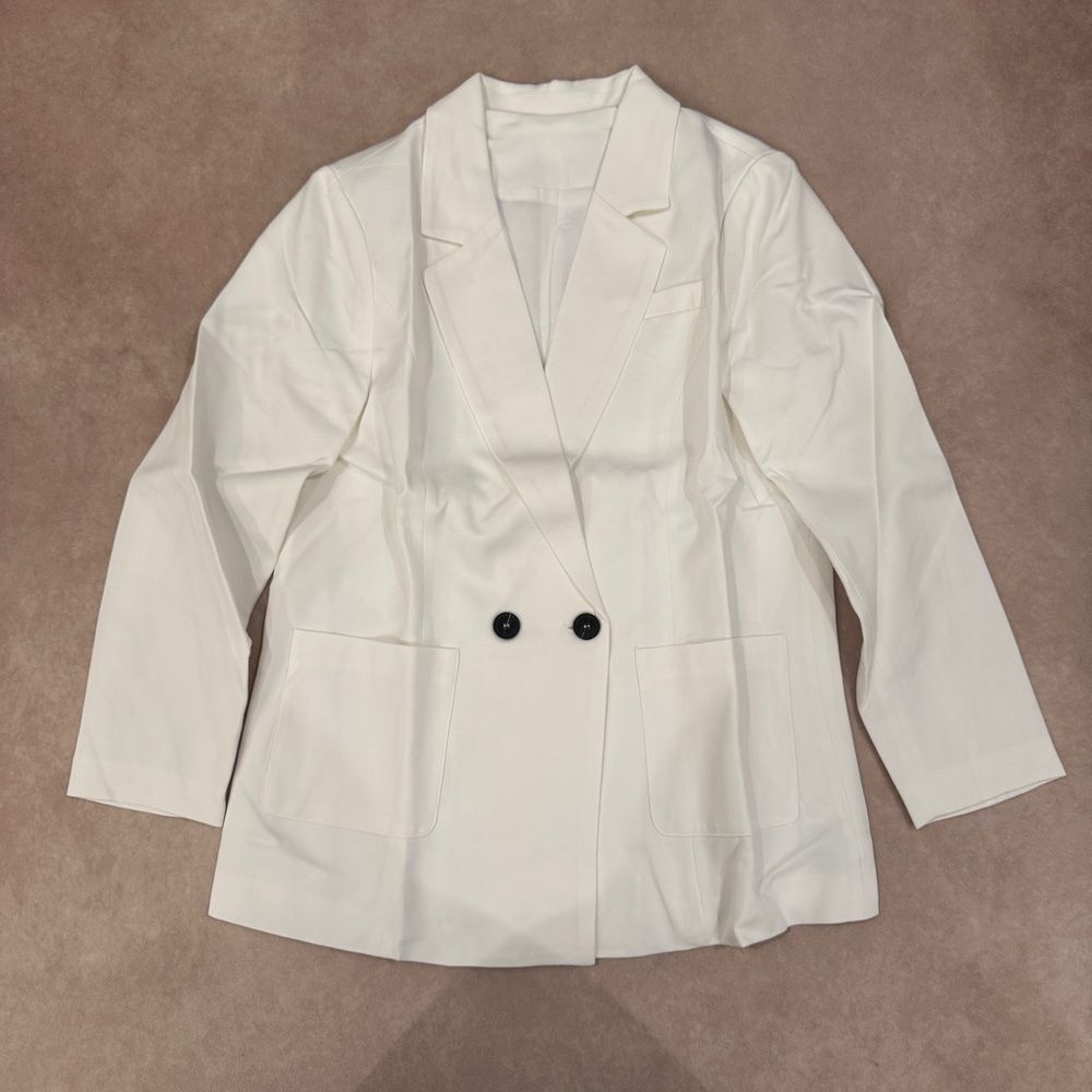 White Blazer • size medium • NWT